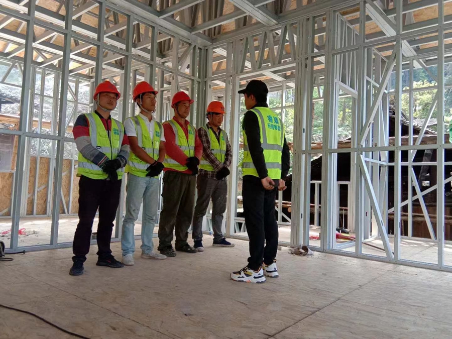 睿婕造未來，鋼結構別墅的前沿設計與技術創新